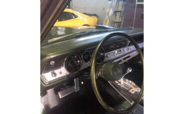 Plymouth-Barracuda-1969-Green-Green-15