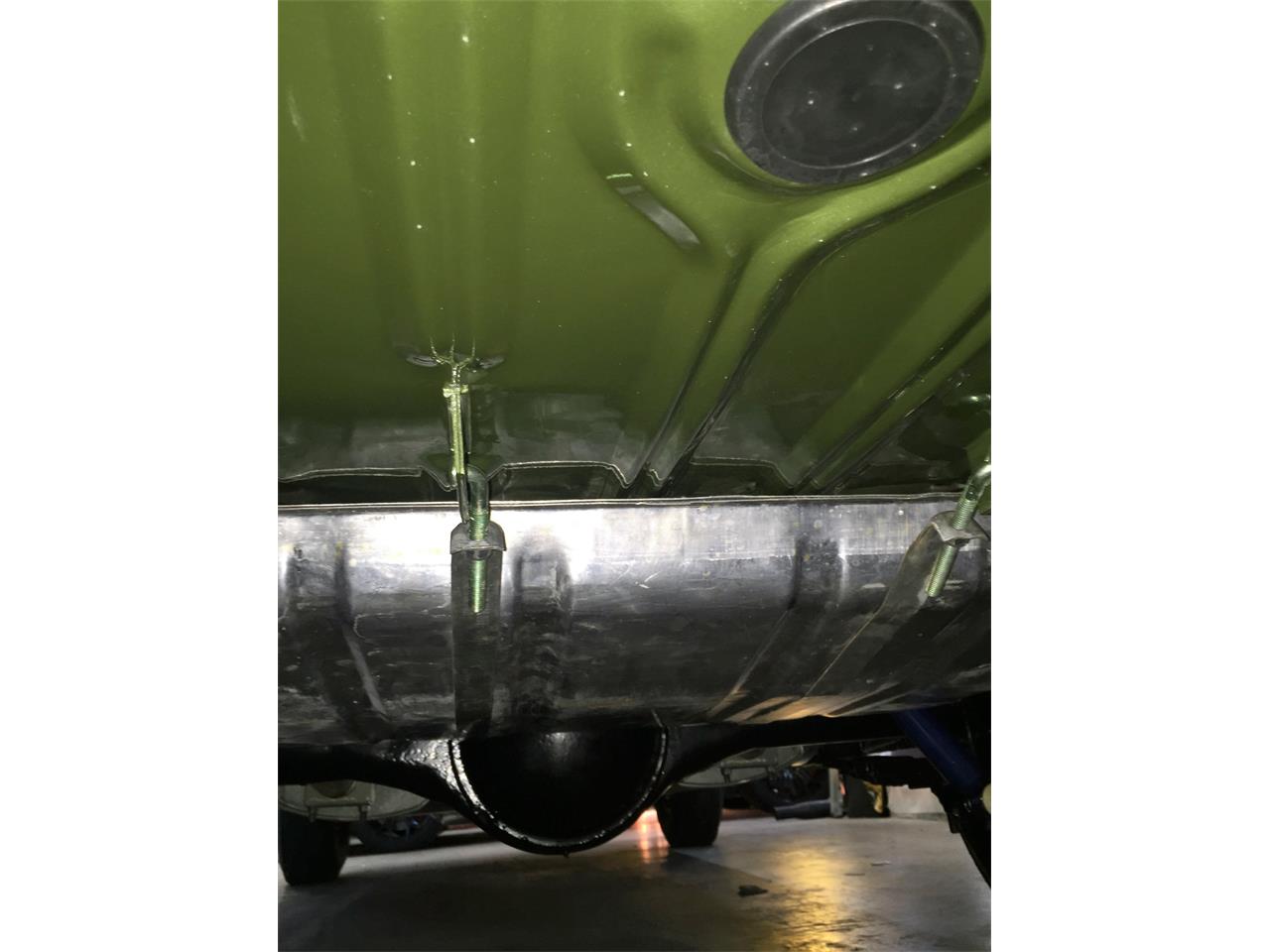 Plymouth-Barracuda-1969-Green-Green-6
