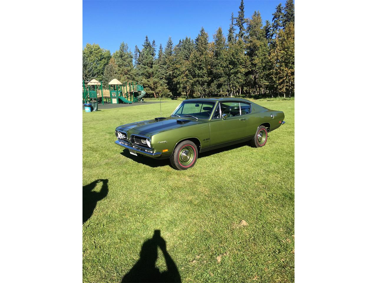 Plymouth-Barracuda-1969-Green-Green-8