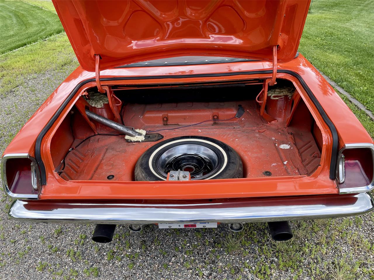 Plymouth-Barracuda-1969-Orange-Black-12