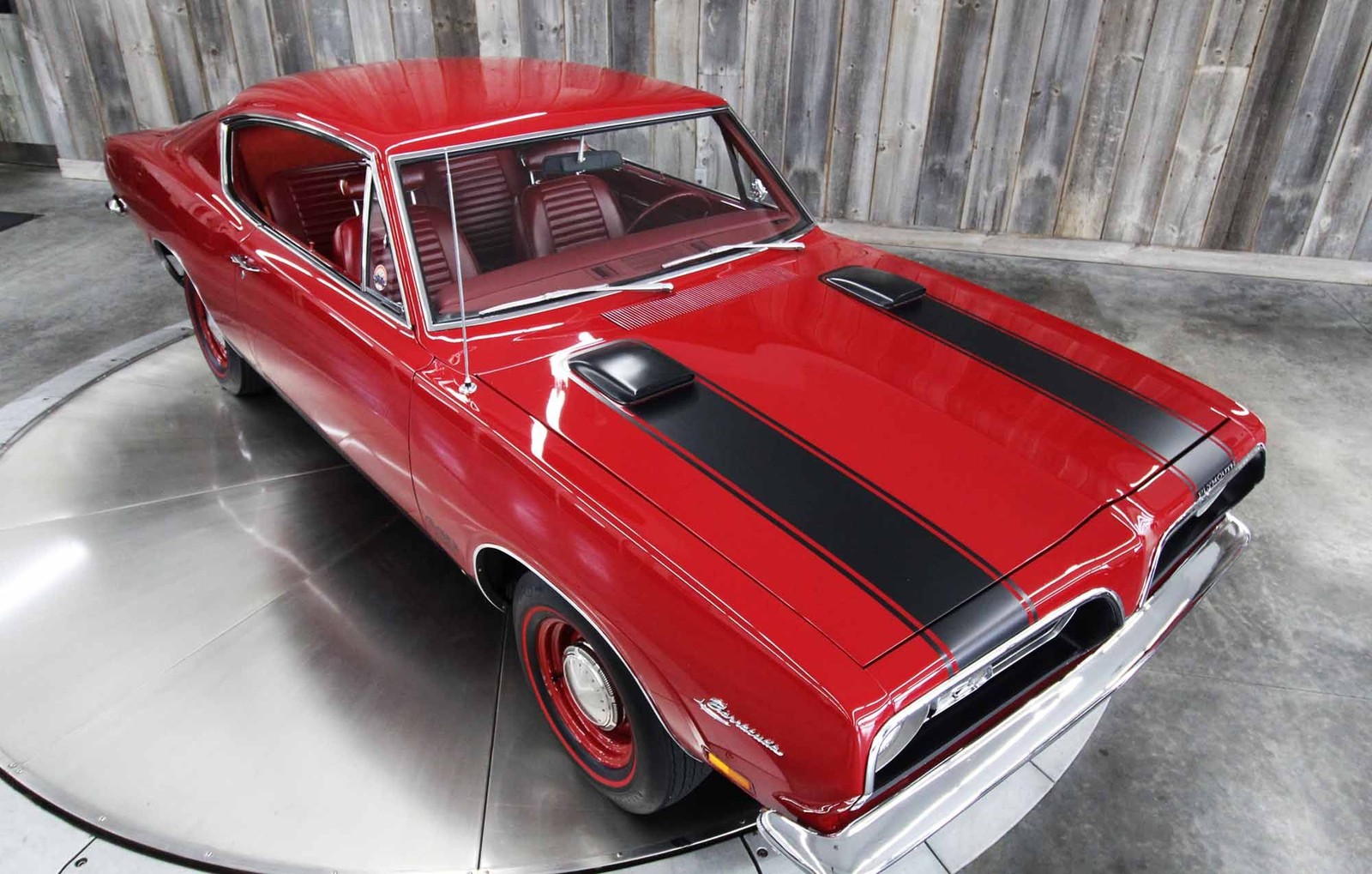 Plymouth-Barracuda-1969-RESTORED-17