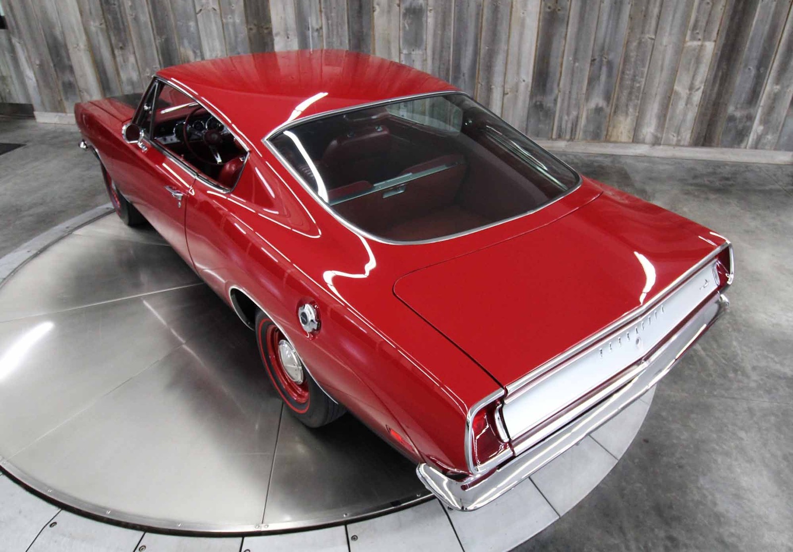 Plymouth-Barracuda-1969-RESTORED-19