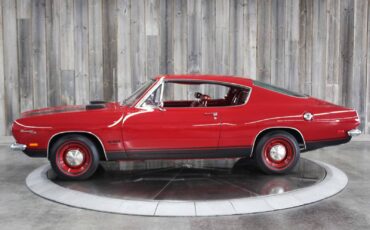 Plymouth-Barracuda-1969-RESTORED-2