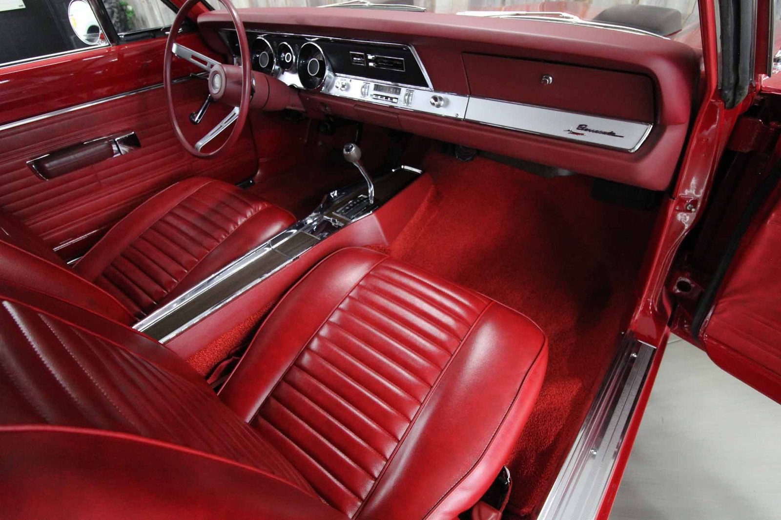 Plymouth-Barracuda-1969-RESTORED-22