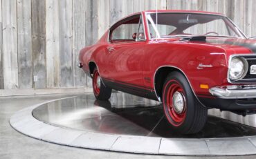 Plymouth-Barracuda-1969-RESTORED-9