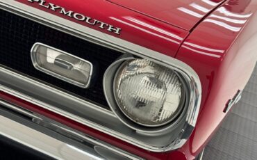 Plymouth-Barracuda-1969-Scorch-Red-Black-10