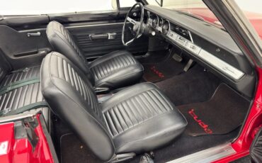 Plymouth-Barracuda-1969-Scorch-Red-Black-33