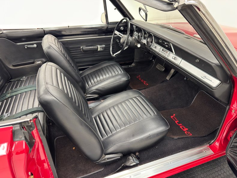 Plymouth-Barracuda-1969-Scorch-Red-Black-33