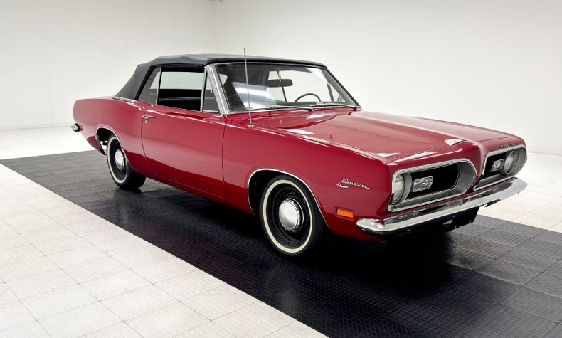 Plymouth-Barracuda-1969-Scorch-Red-Black-8