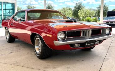 Plymouth-Barracuda-1972-Coupe-2