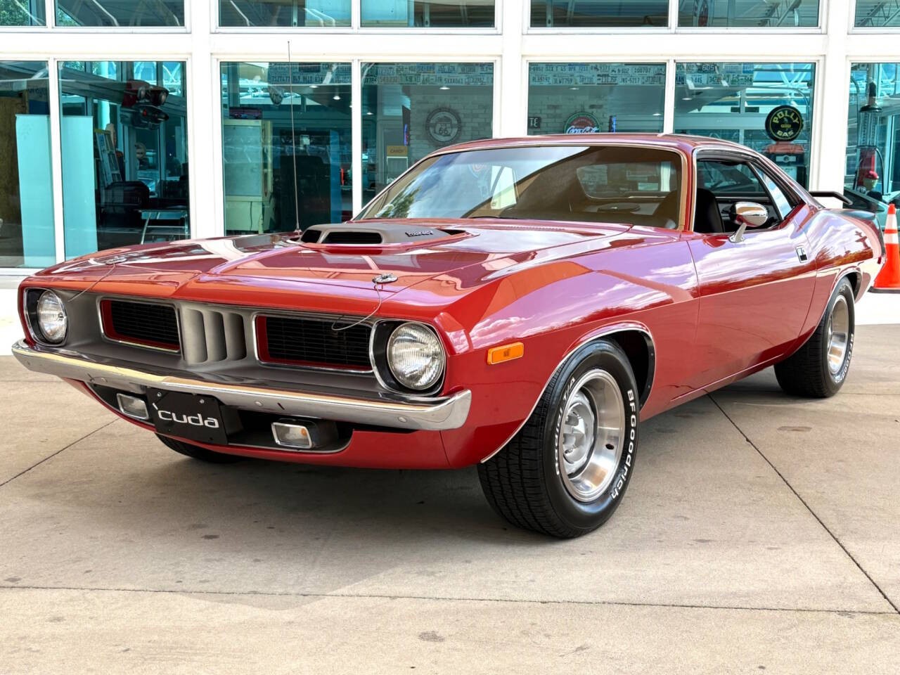 Plymouth-Barracuda-1972-Coupe
