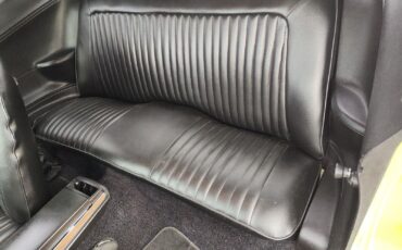 Plymouth-Barracuda-1973-Coupe-17