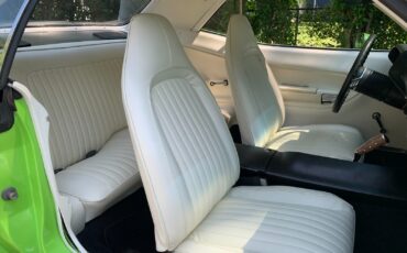 Plymouth-Barracuda-1973-Coupe-19