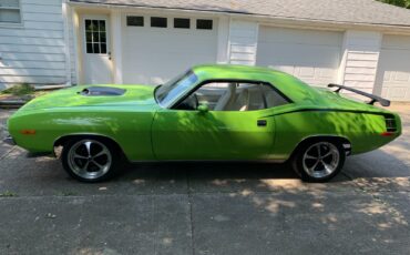 Plymouth-Barracuda-1973-Coupe-2