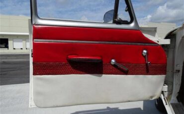 Plymouth-Belvedere-1958-White-and-Red-Red-10