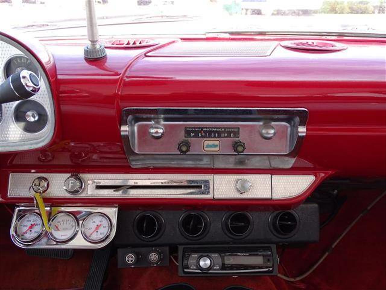 Plymouth-Belvedere-1958-White-and-Red-Red-16