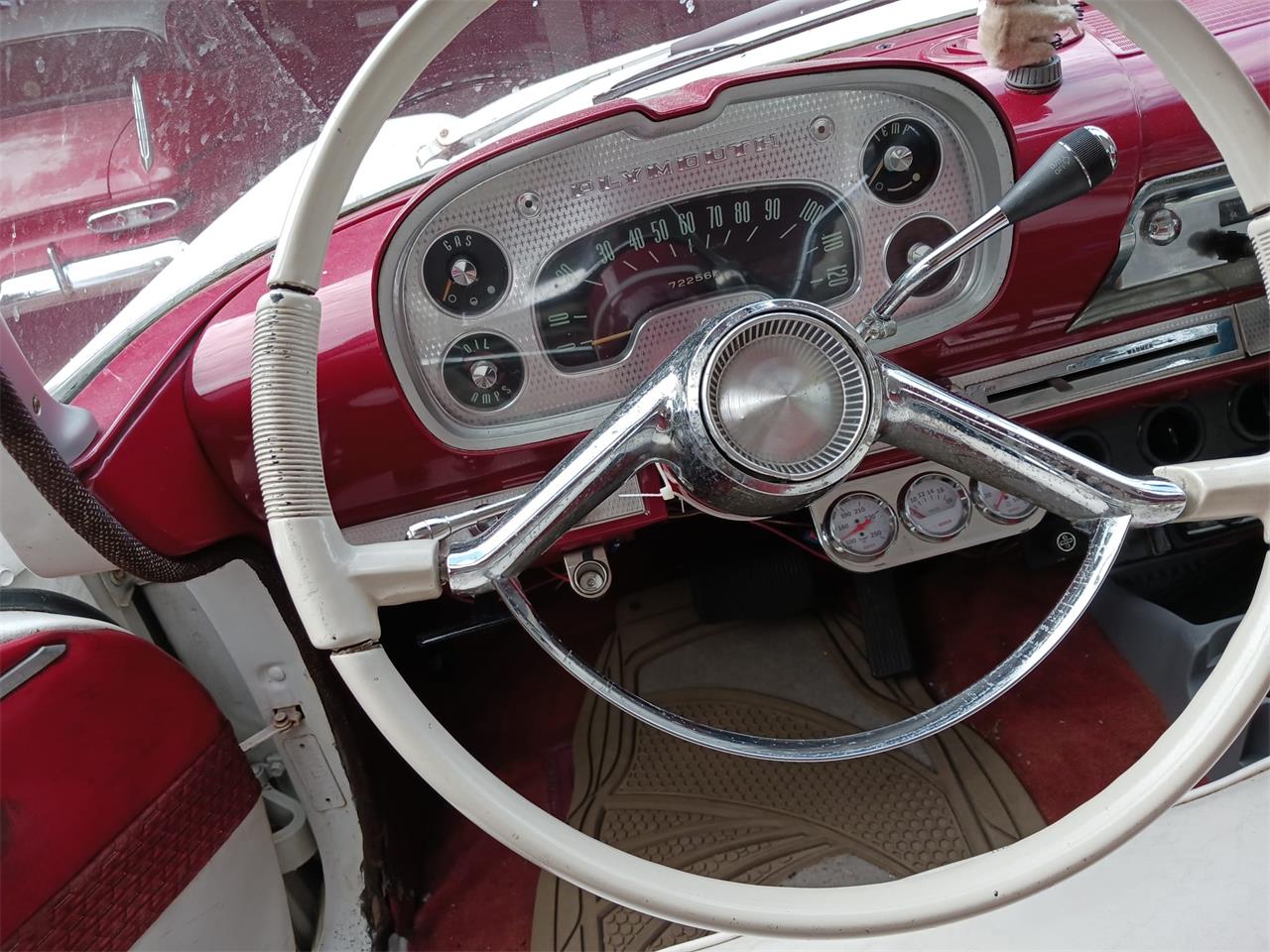 Plymouth-Belvedere-1958-White-and-Red-Red-17