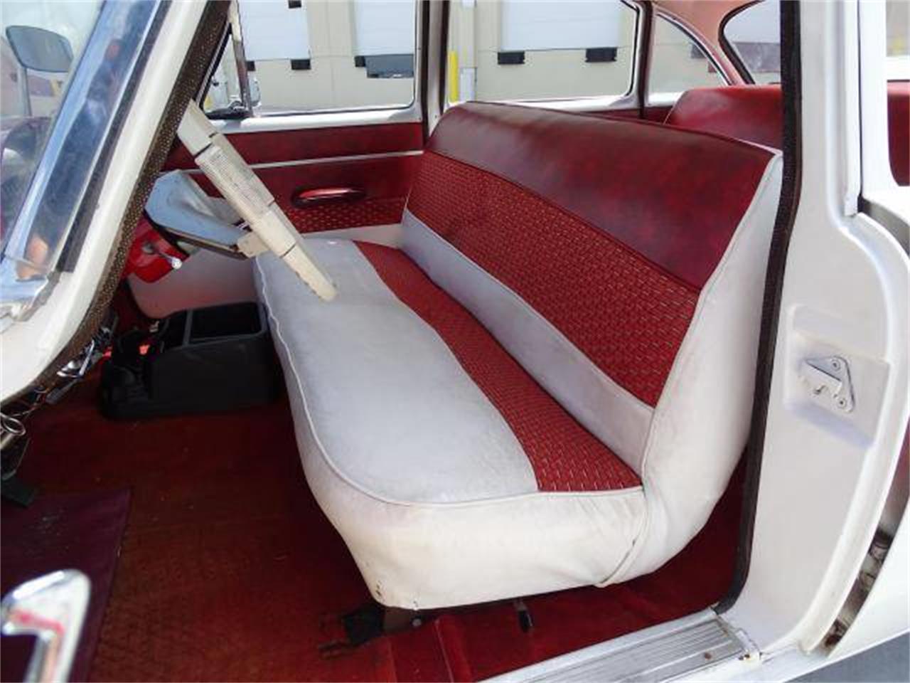 Plymouth-Belvedere-1958-White-and-Red-Red-18