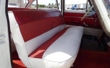 Plymouth-Belvedere-1958-White-and-Red-Red-19