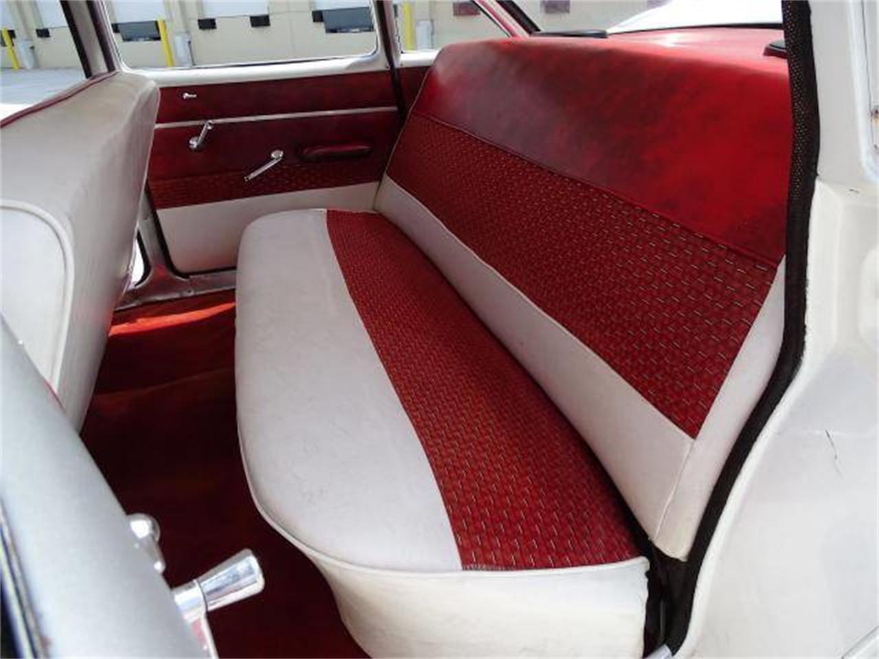 Plymouth-Belvedere-1958-White-and-Red-Red-20