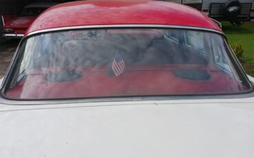 Plymouth-Belvedere-1958-White-and-Red-Red-7
