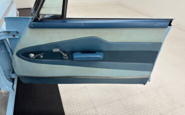 Plymouth-Belvedere-1960-Sky-Blue-Dark-Blue-12