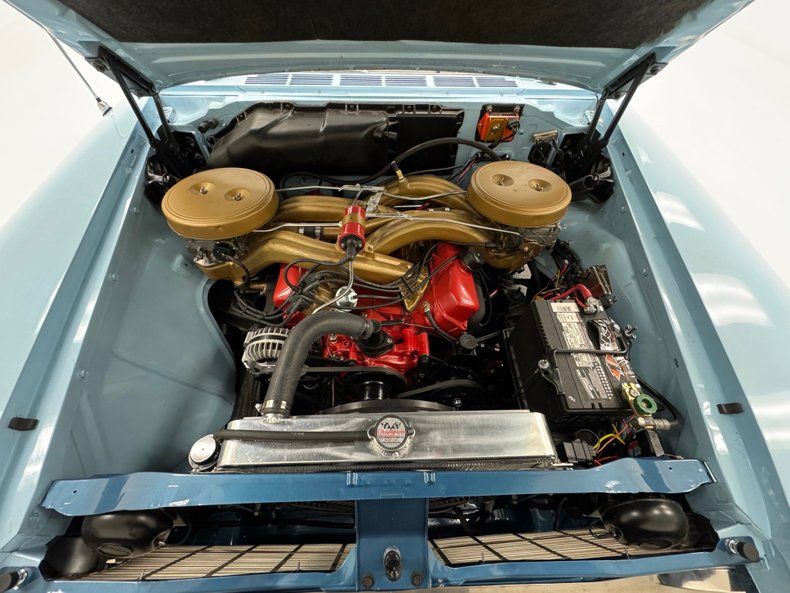 Plymouth-Belvedere-1960-Sky-Blue-Dark-Blue-23