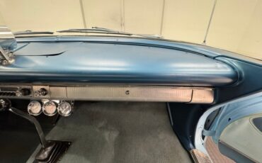 Plymouth-Belvedere-1960-Sky-Blue-Dark-Blue-45