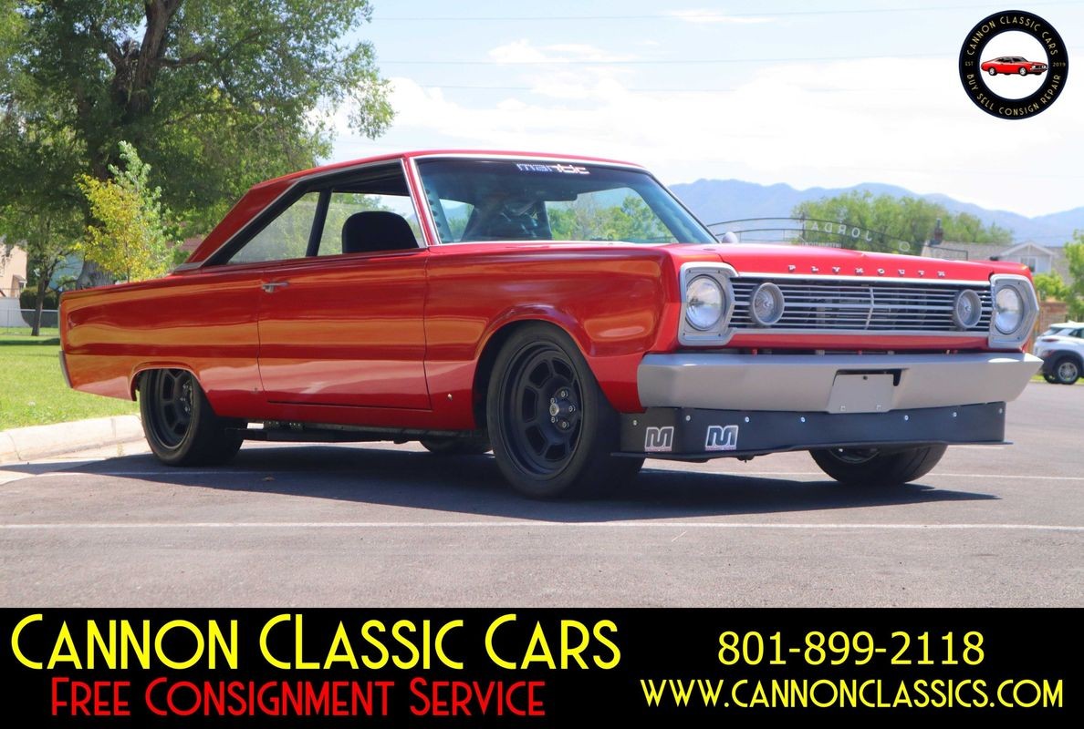 Plymouth-Belvedere-1966-7