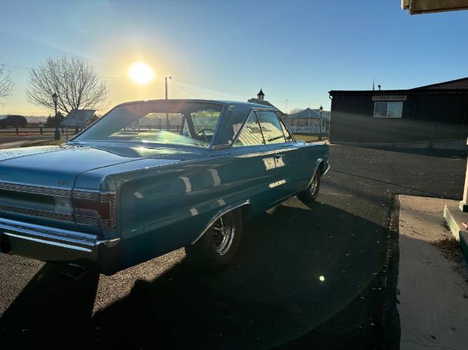 Plymouth-Belvedere-1967-Blue-3