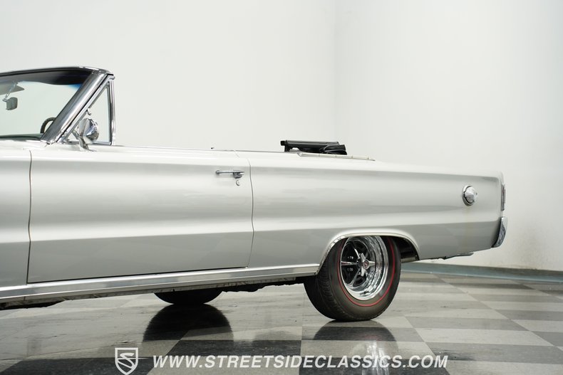 Plymouth-Belvedere-1967-Silver-Metallic-Black-1