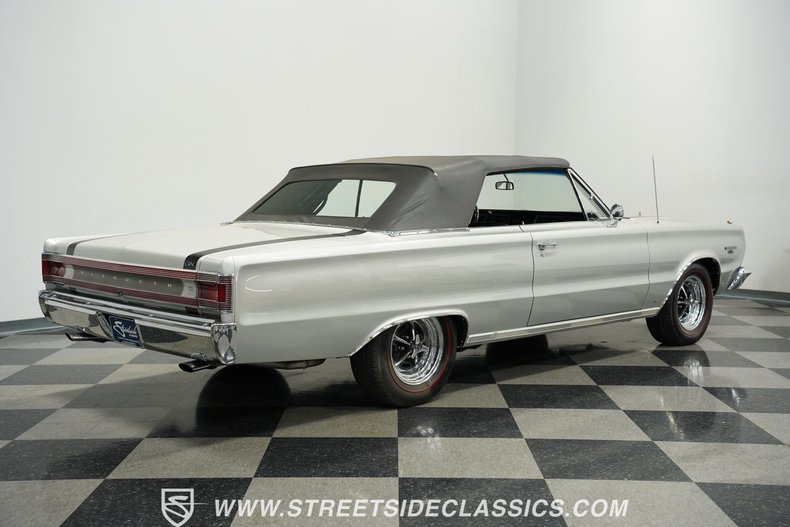 Plymouth-Belvedere-1967-Silver-Metallic-Black-18