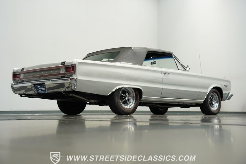 Plymouth-Belvedere-1967-Silver-Metallic-Black-27