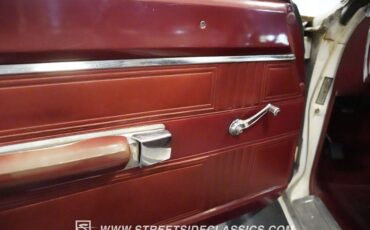 Plymouth-Belvedere-1967-White-Red-12
