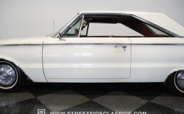 Plymouth-Belvedere-1967-White-Red-14