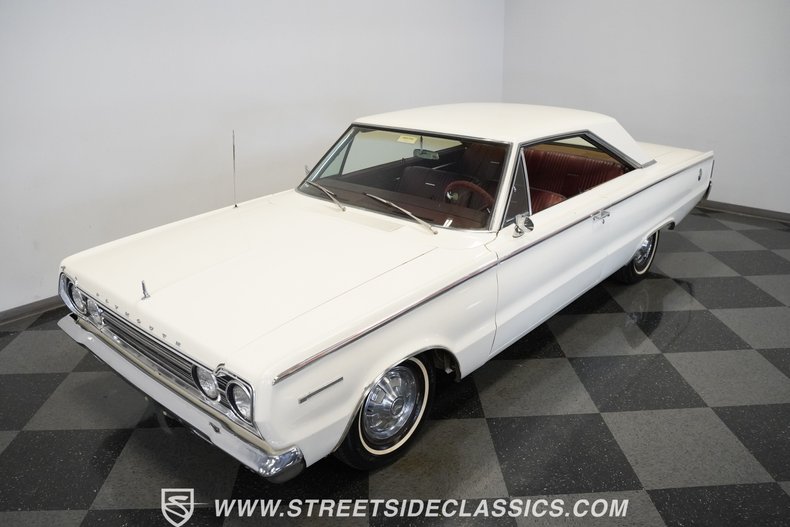 Plymouth-Belvedere-1967-White-Red-17