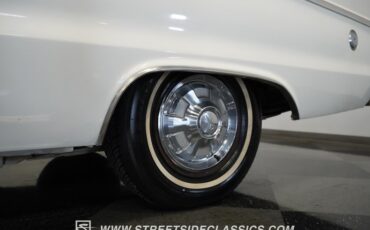 Plymouth-Belvedere-1967-White-Red-22