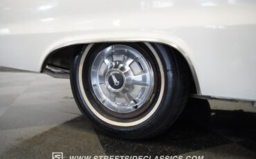 Plymouth-Belvedere-1967-White-Red-27