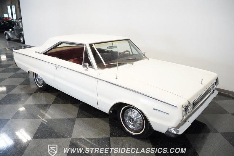 Plymouth-Belvedere-1967-White-Red-40
