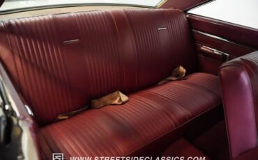 Plymouth-Belvedere-1967-White-Red-49
