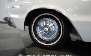 Plymouth-Belvedere-1967-White-Red-6
