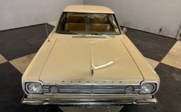 Plymouth-Belvedere-2-1966-Tan-Gold-1