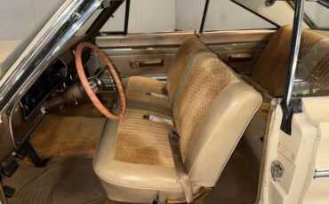 Plymouth-Belvedere-2-1966-Tan-Gold-21