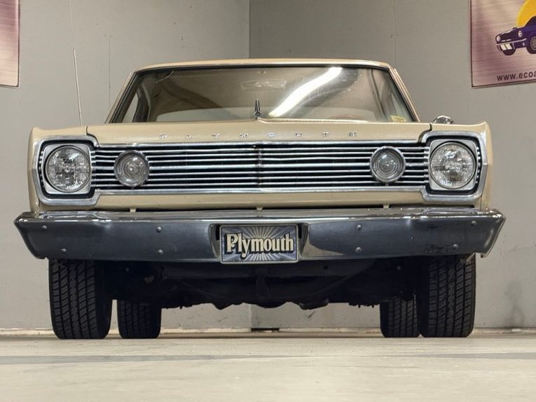 Plymouth-Belvedere-2-1966-Tan-Gold-27