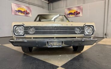 Plymouth-Belvedere-2-1966-Tan-Gold-29