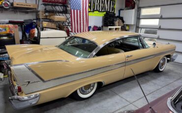 Plymouth-Belvedere-Christine-Fury-1958-Coupe-1
