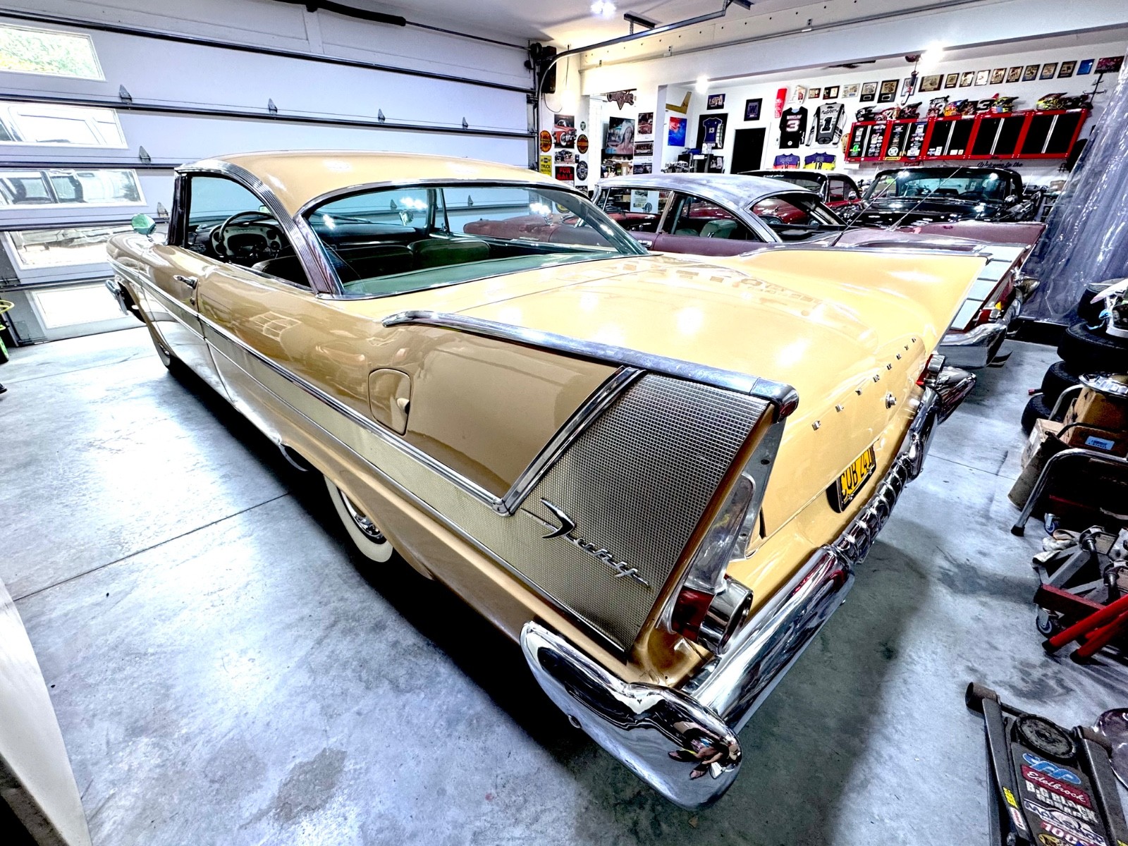 Plymouth-Belvedere-Christine-Fury-1958-Coupe-2
