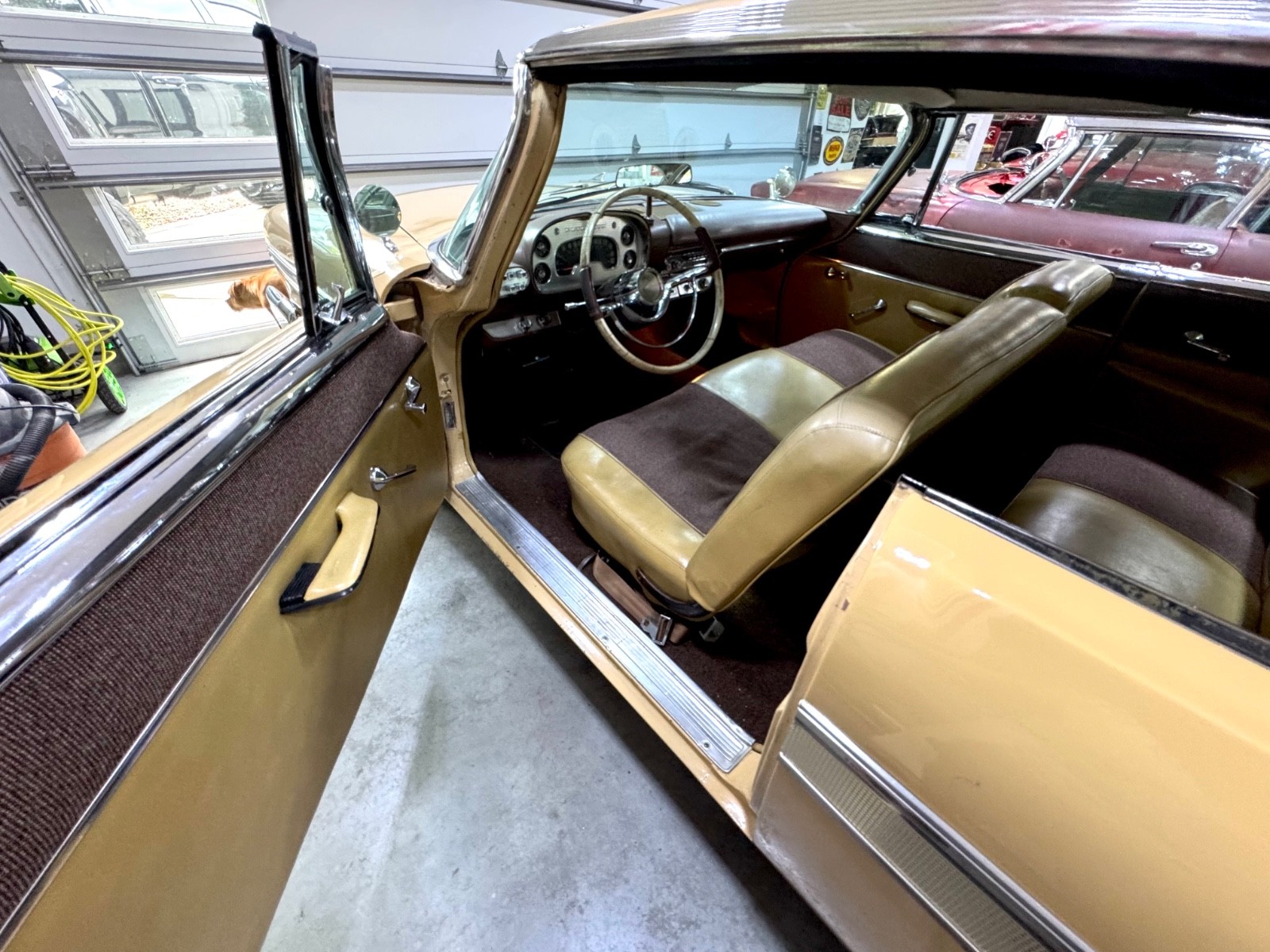 Plymouth-Belvedere-Christine-Fury-1958-Coupe-5