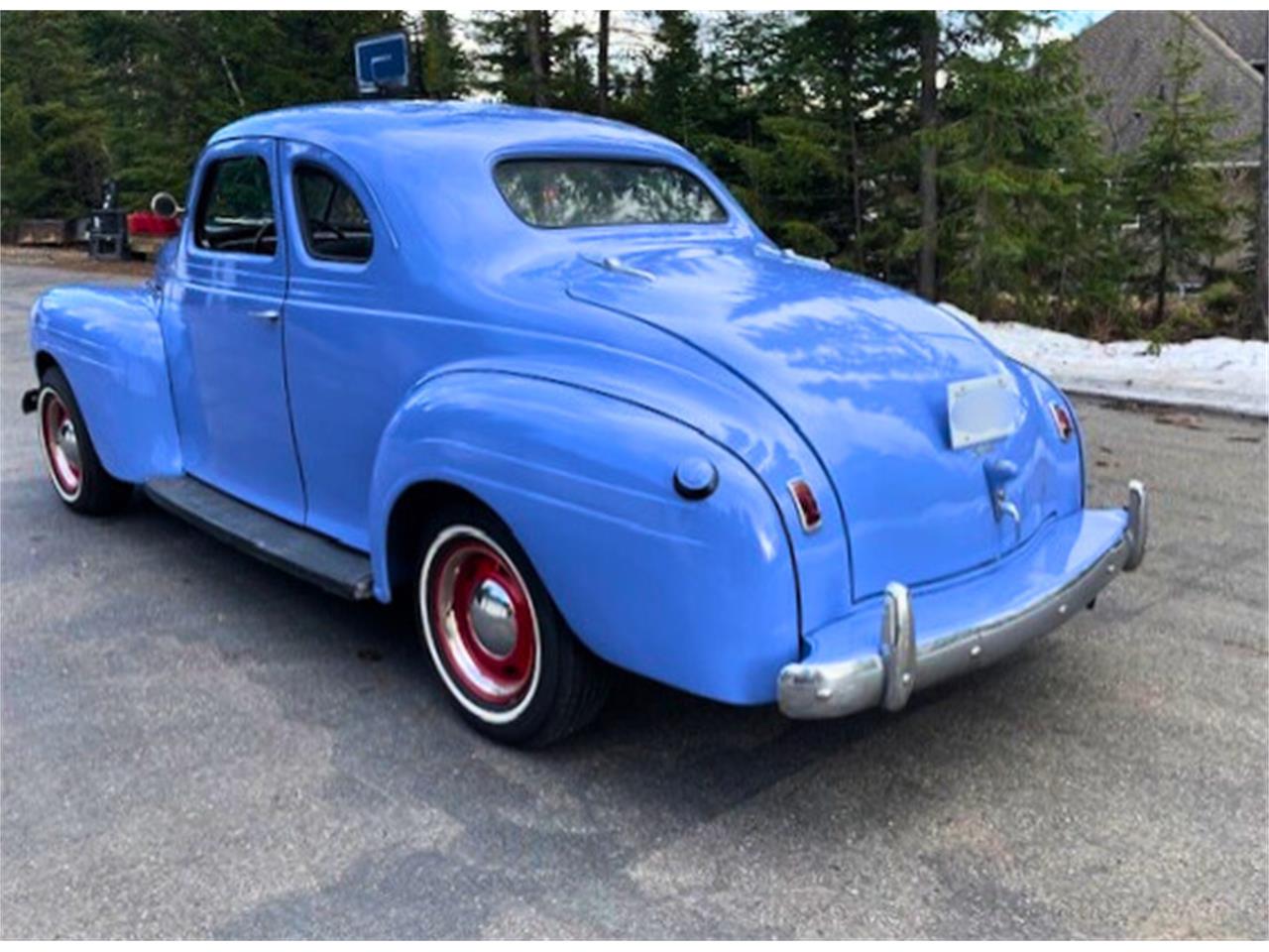 Plymouth-Business-coupe-1940-Blue-Tan-2