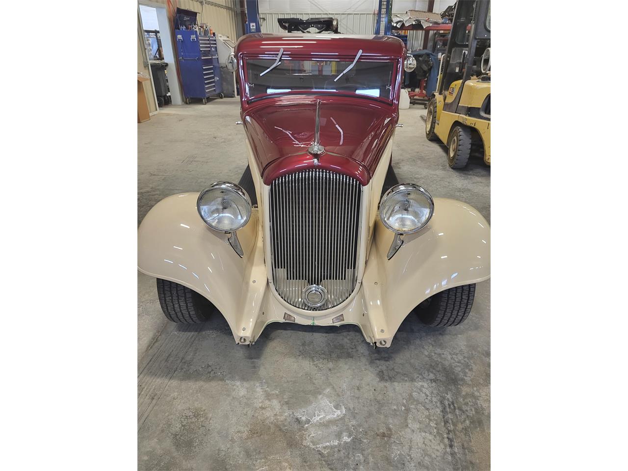 Plymouth-Coupe-1932-BurgundyIvory-BurgundyIvory-1